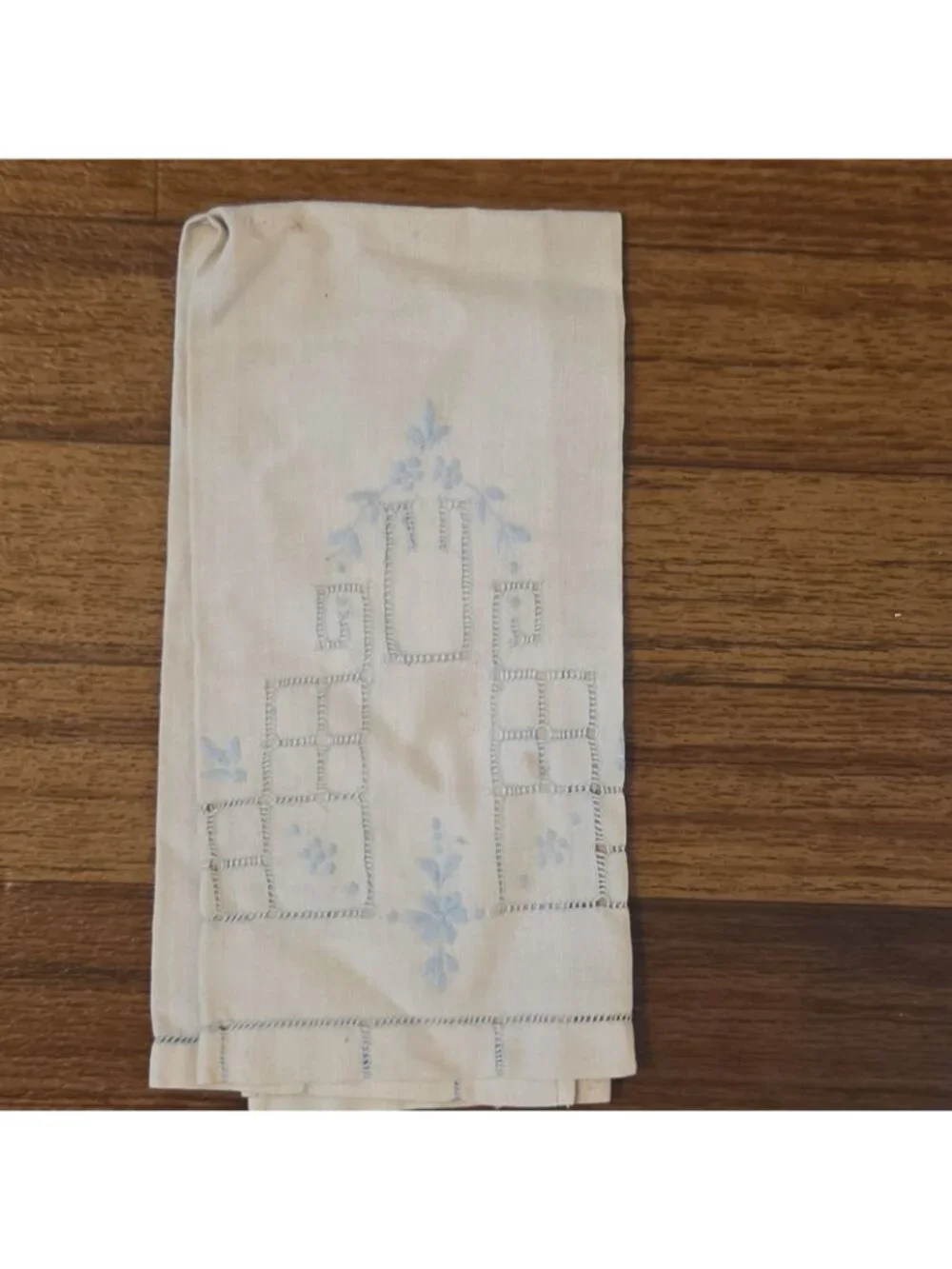 4 Vintage Blue and White Embroidered Hand or Tea Towels AS IS Crafting